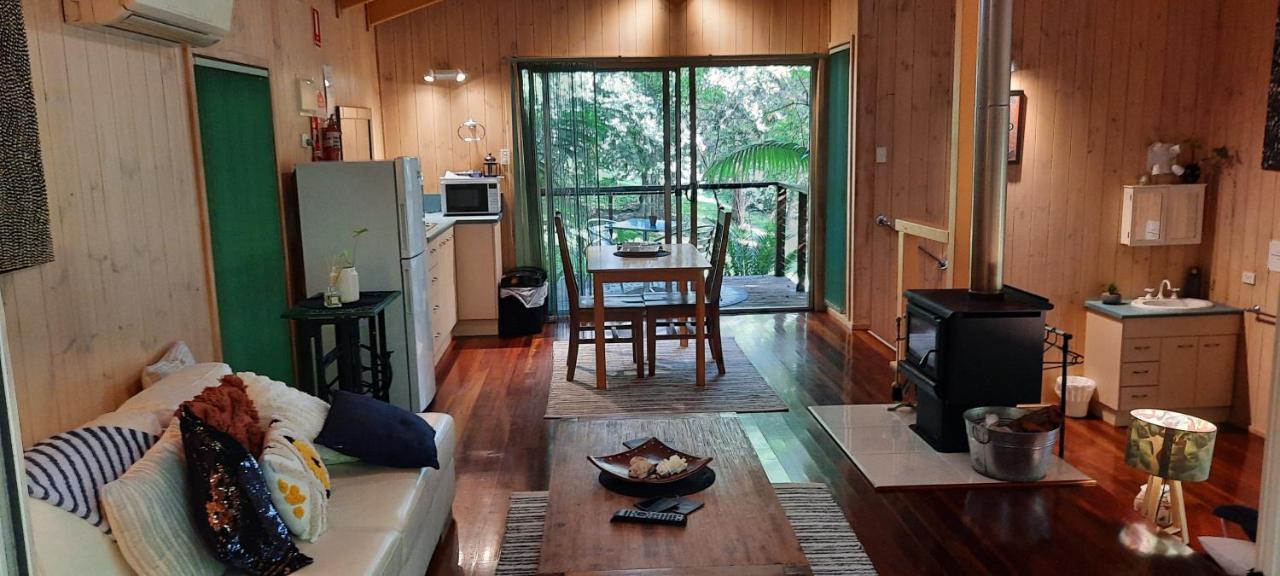 Treetops Montville Luaran gambar