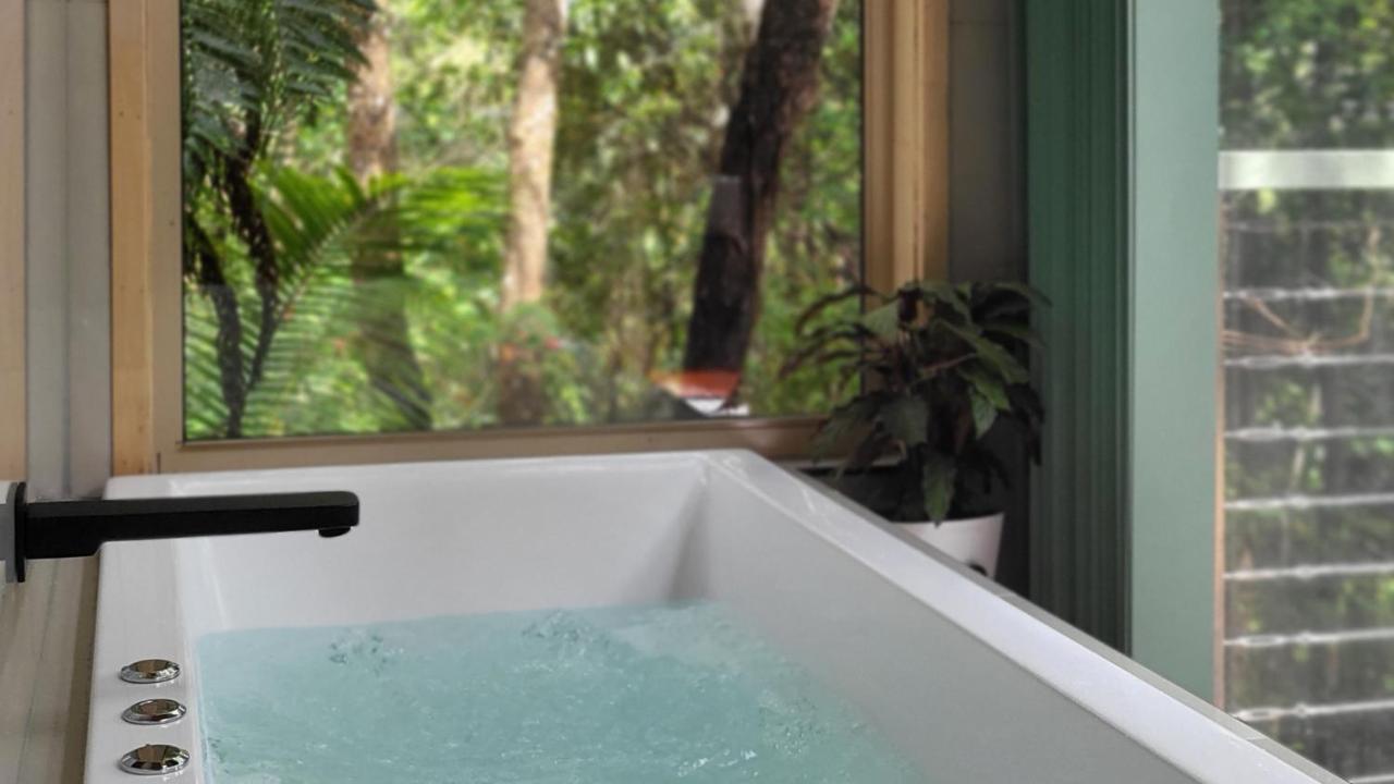 Treetops Montville Luaran gambar
