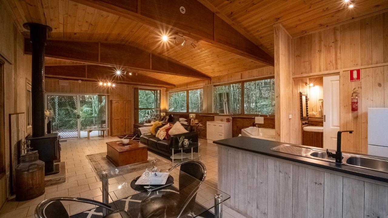 Treetops Montville Luaran gambar