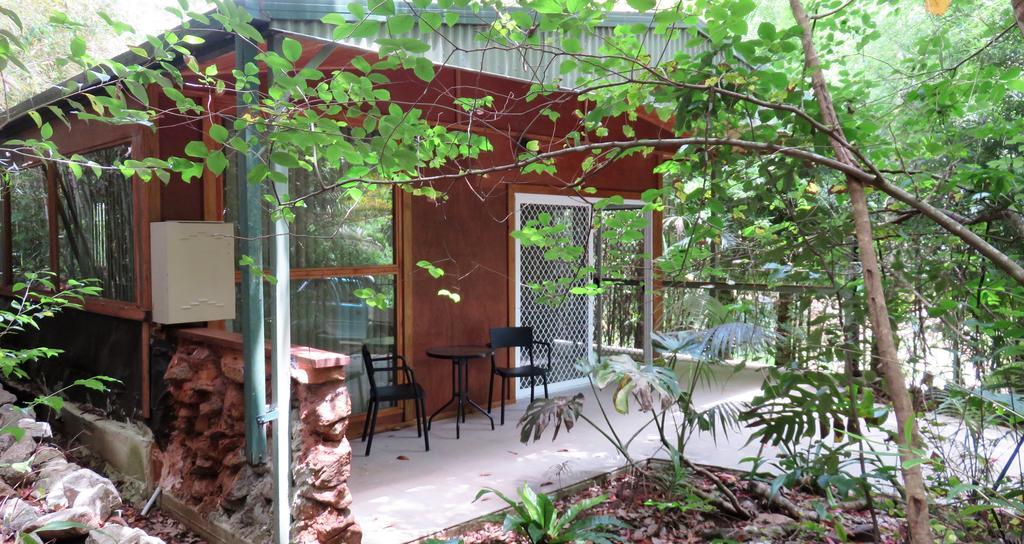 Treetops Montville Luaran gambar