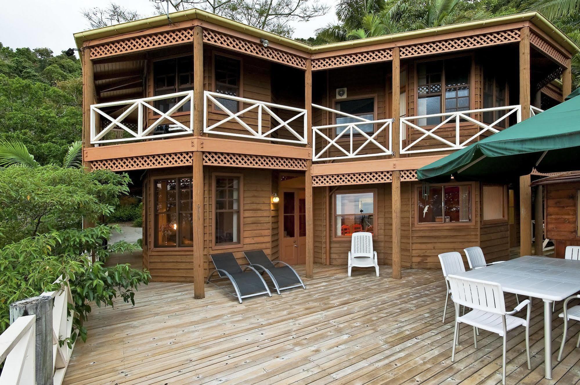 Treetops Montville Luaran gambar