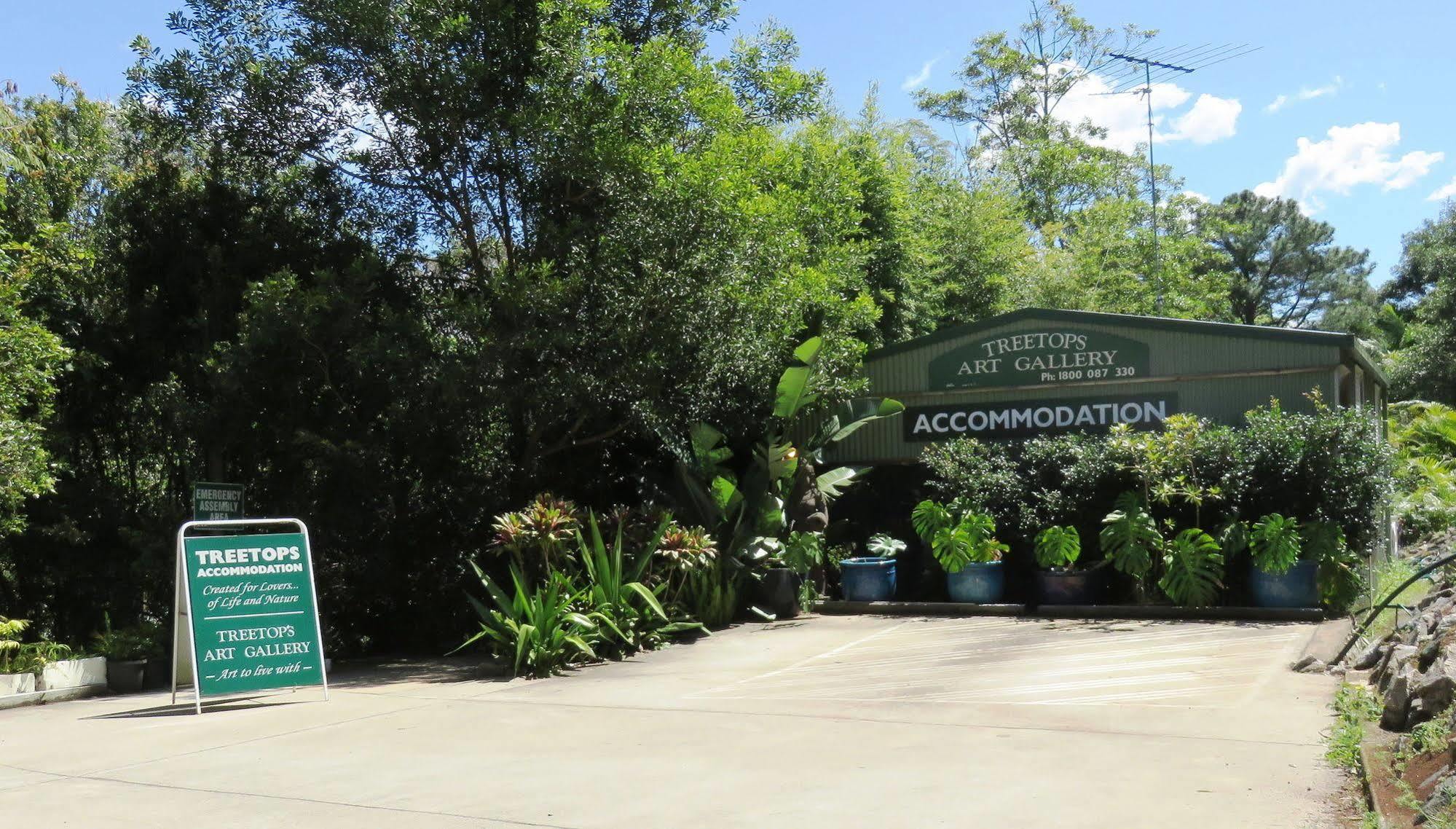 Treetops Montville Luaran gambar